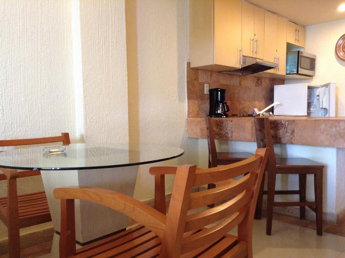 Luna Palace Hotel & Suites