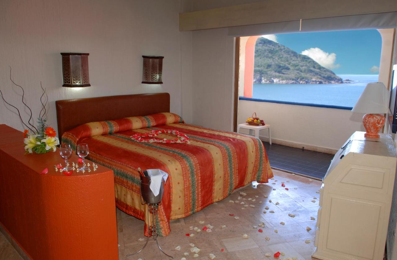 Luna Palace Hotel & Suites