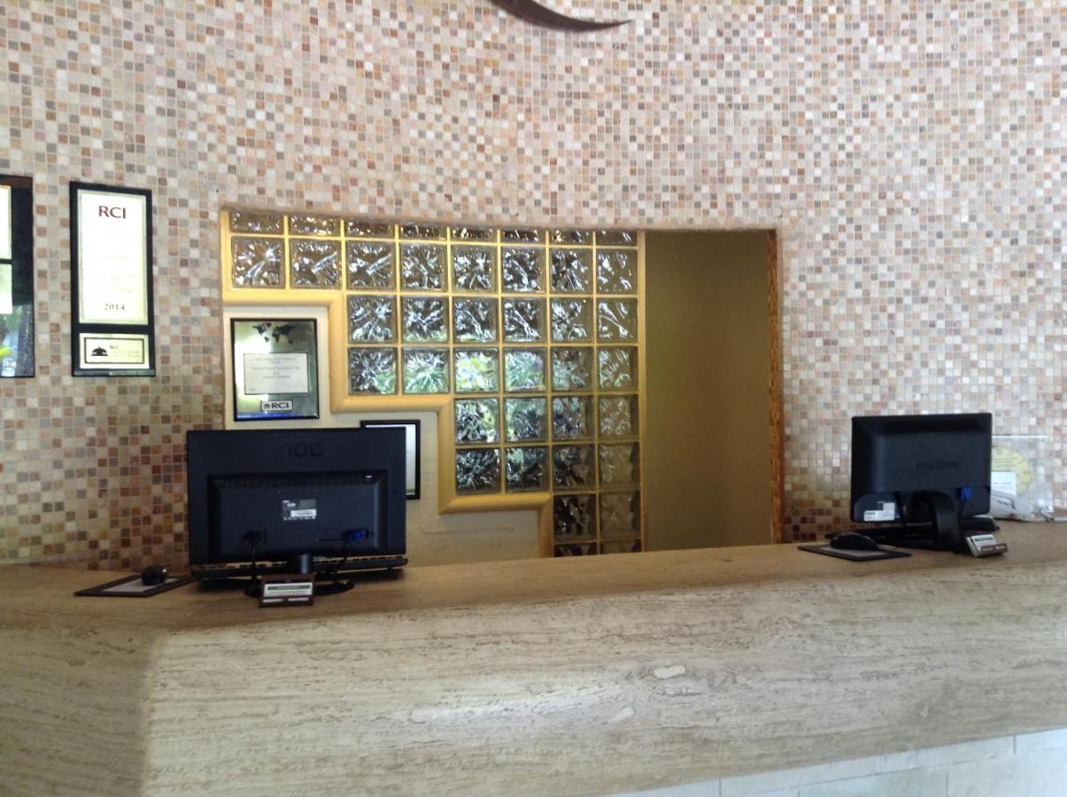 Luna Palace Hotel & Suites