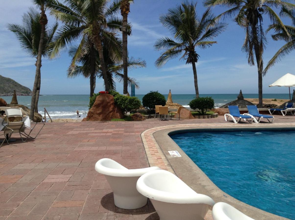Luna Palace Hotel & Suites