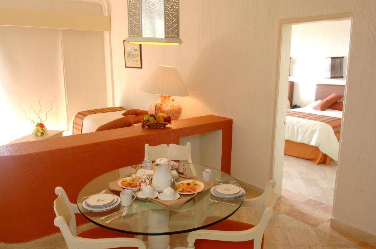 Luna Palace Hotel & Suites