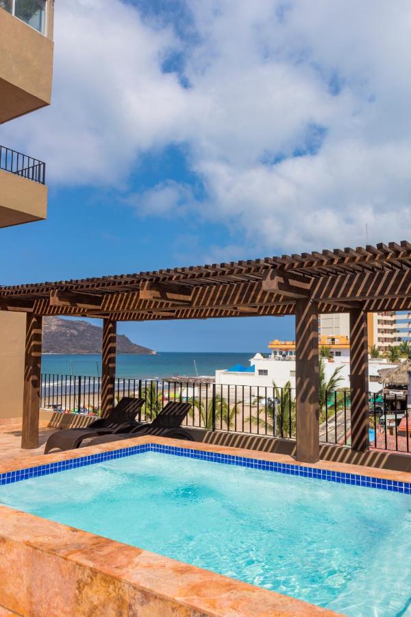 Playa Mazatlan