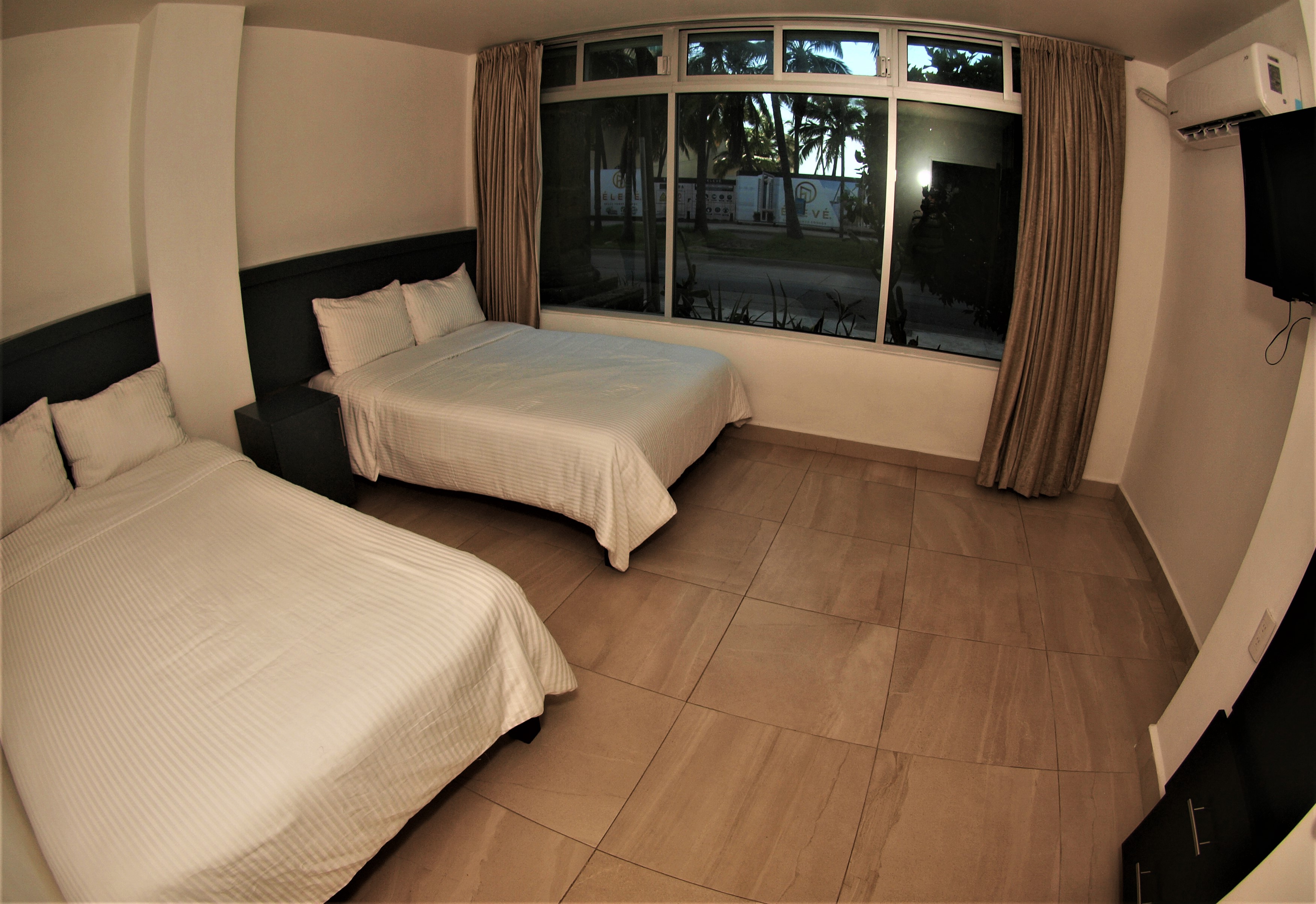 Solamar Inn