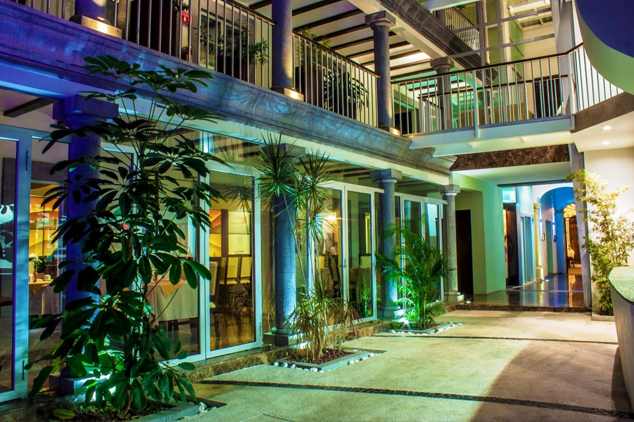 The Jonathon Boutique Hotel