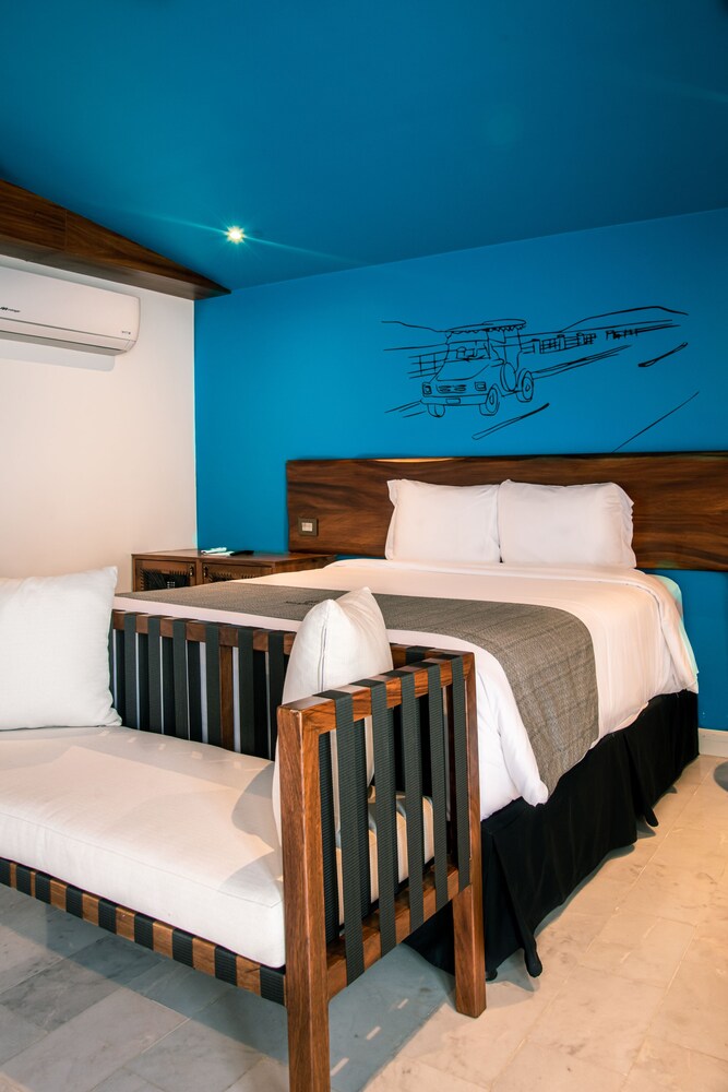 The Xperience Hotel