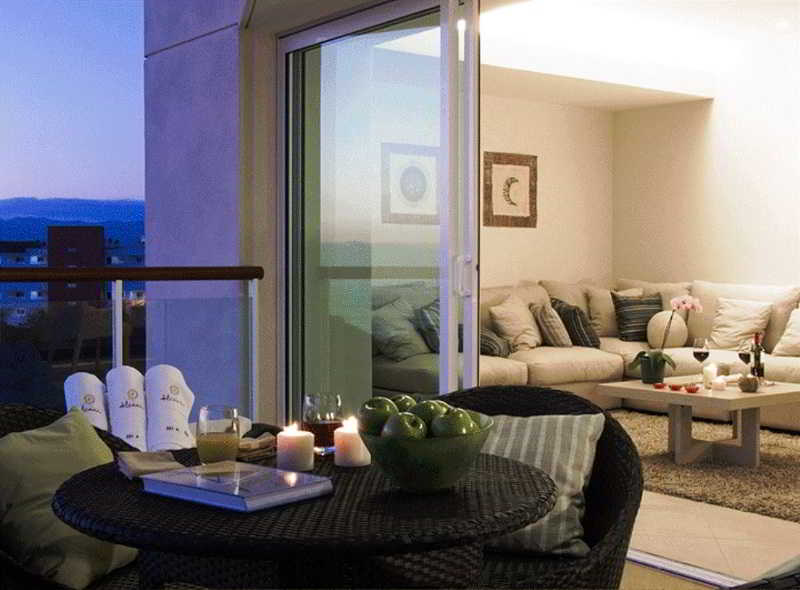 Delcanto Residences