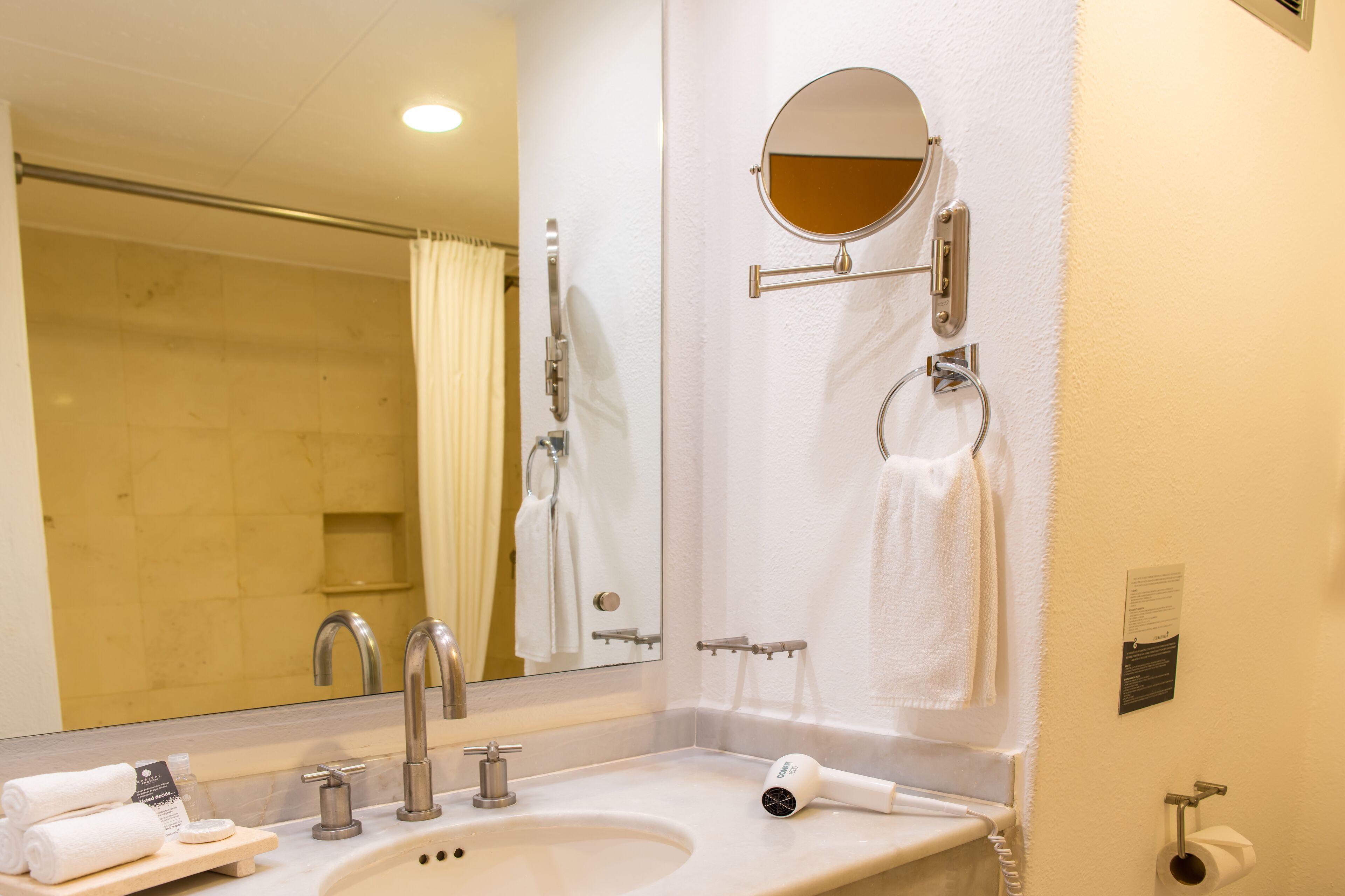 Marival Emotions Resort All-Inclusive