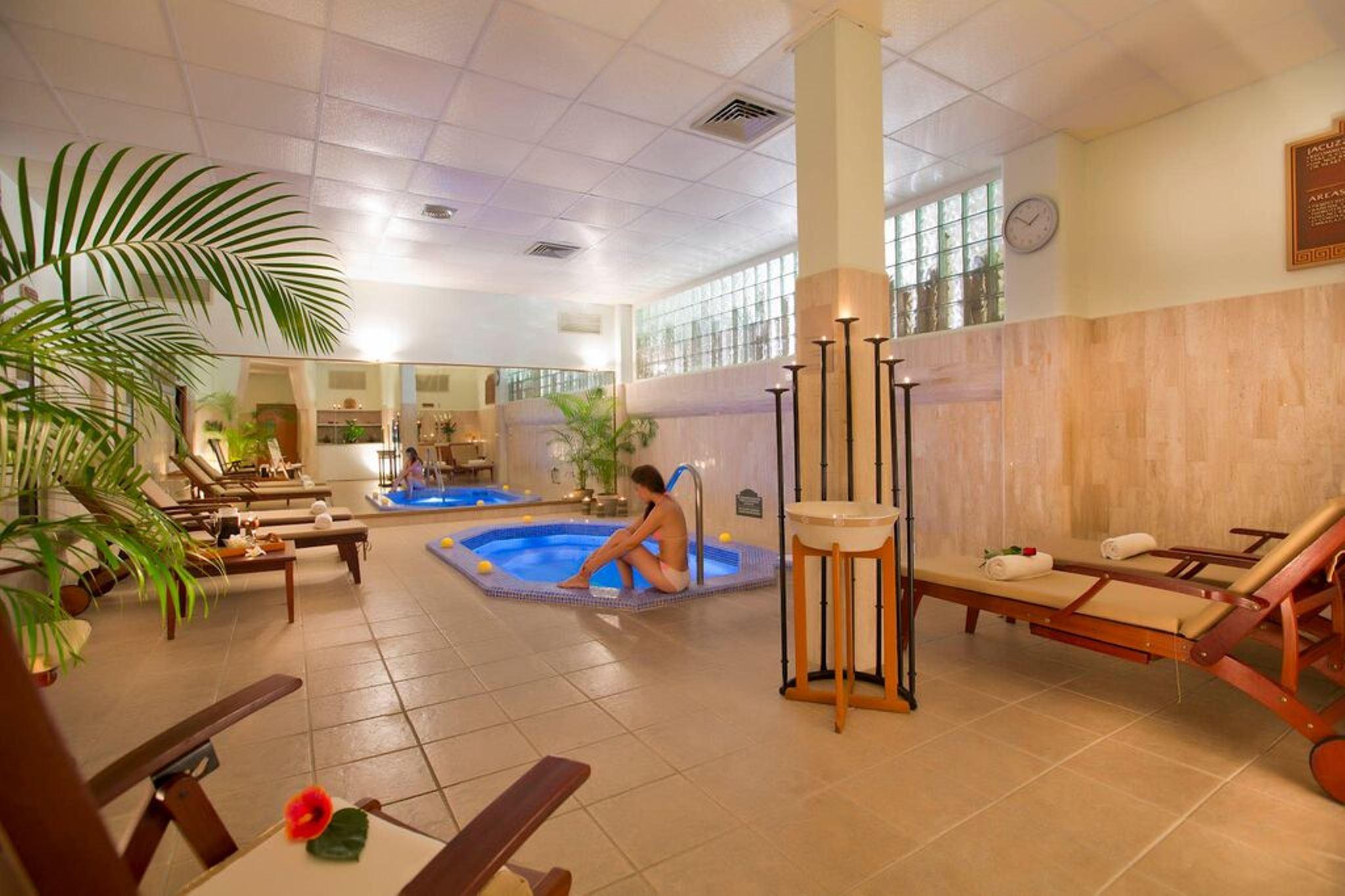 Paradise Village Beach Resort