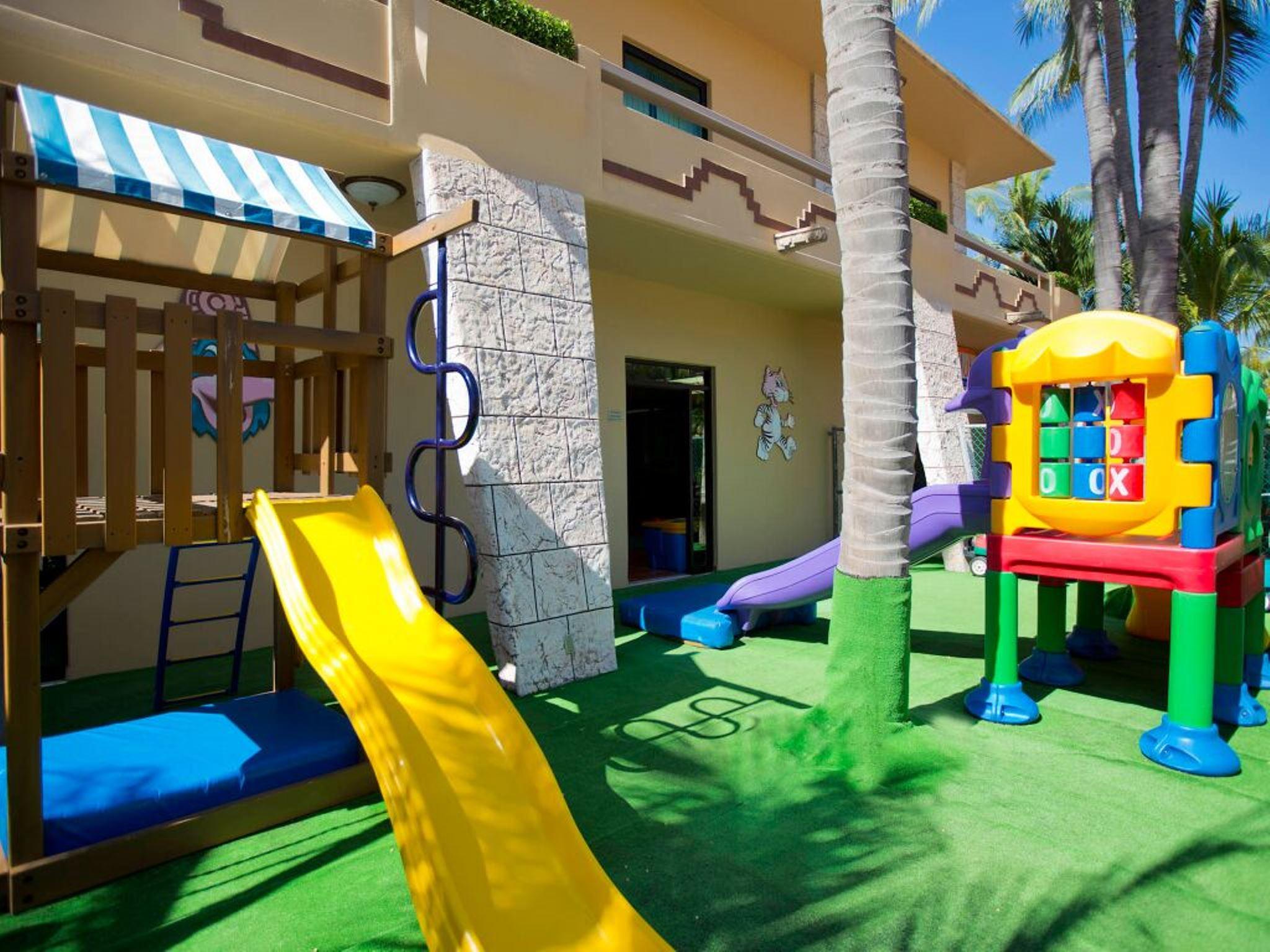 Paradise Village Beach Resort