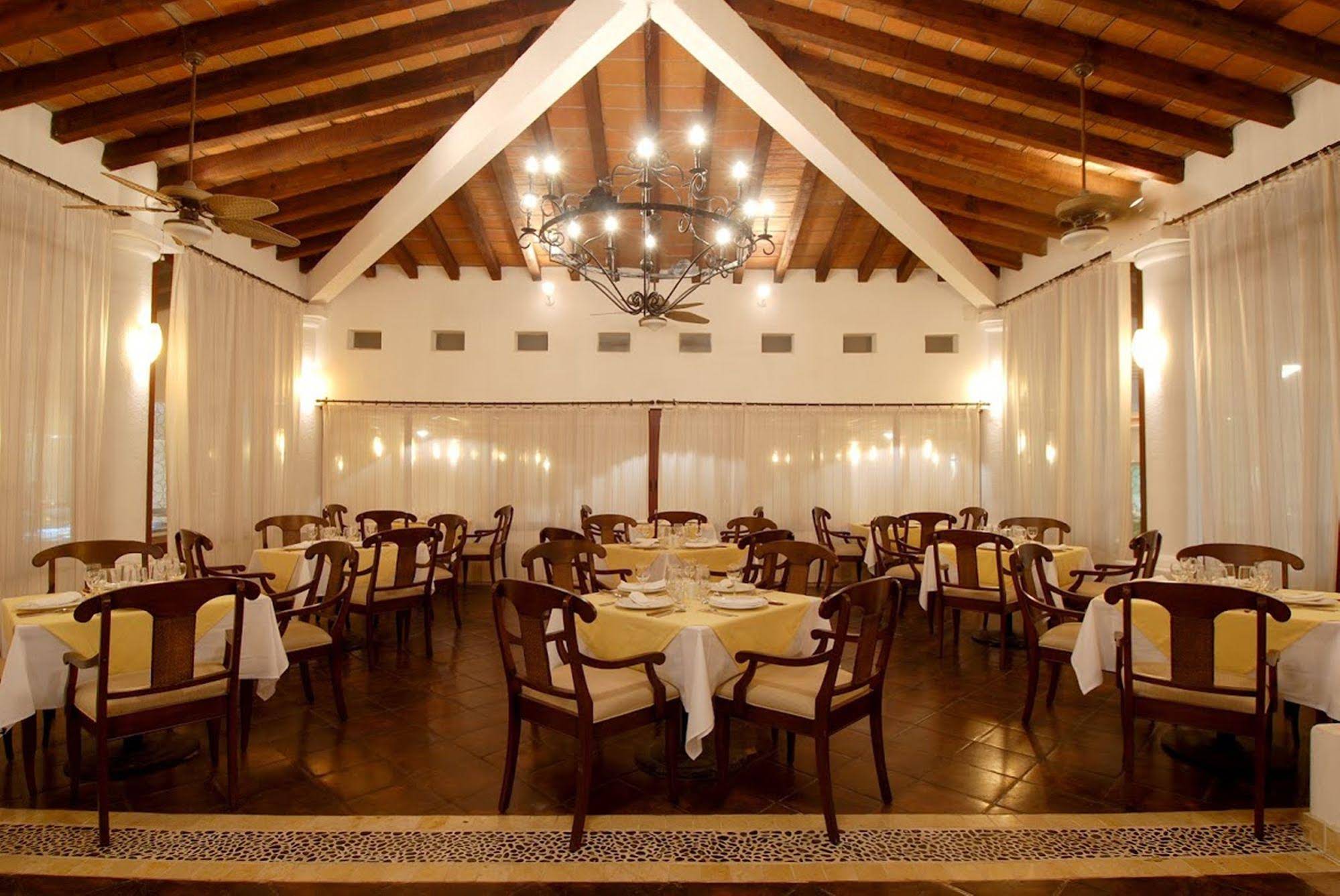 Buenaventura Grand Hotel & Great Moments