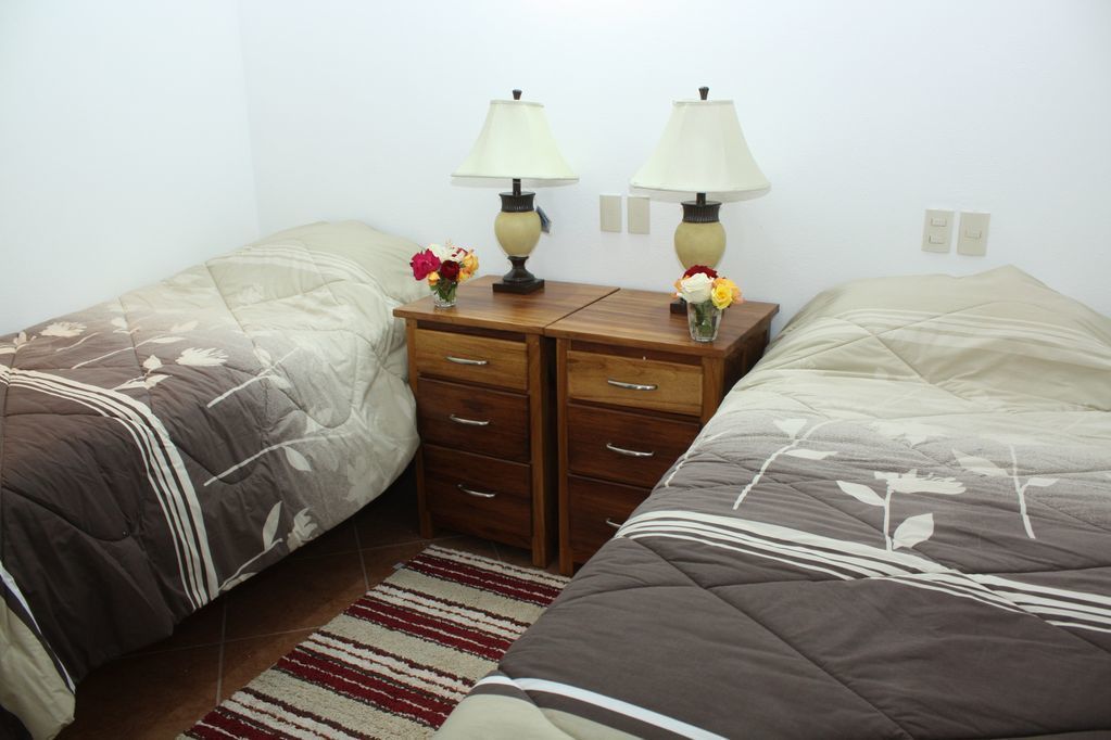 Casa Karina Emiliano Zapata by MDR