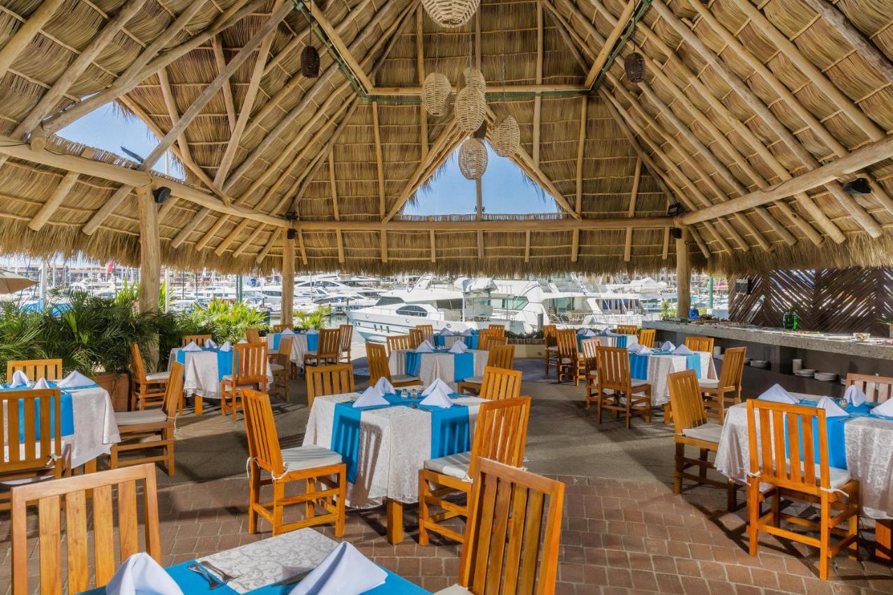 Flamingo Vallarta Hotel & Marina