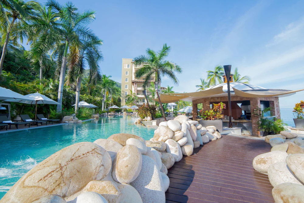 Garza Blanca Residences