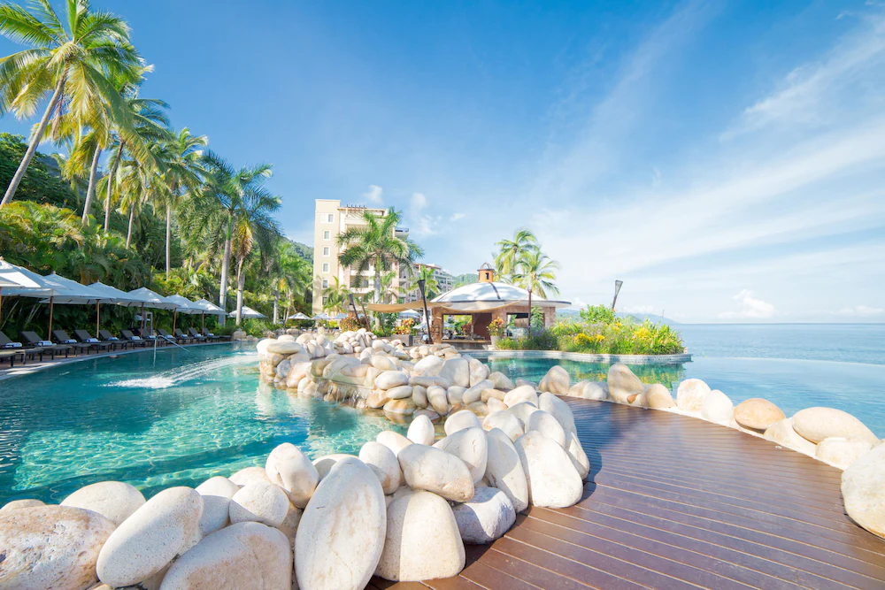 Garza Blanca Residences