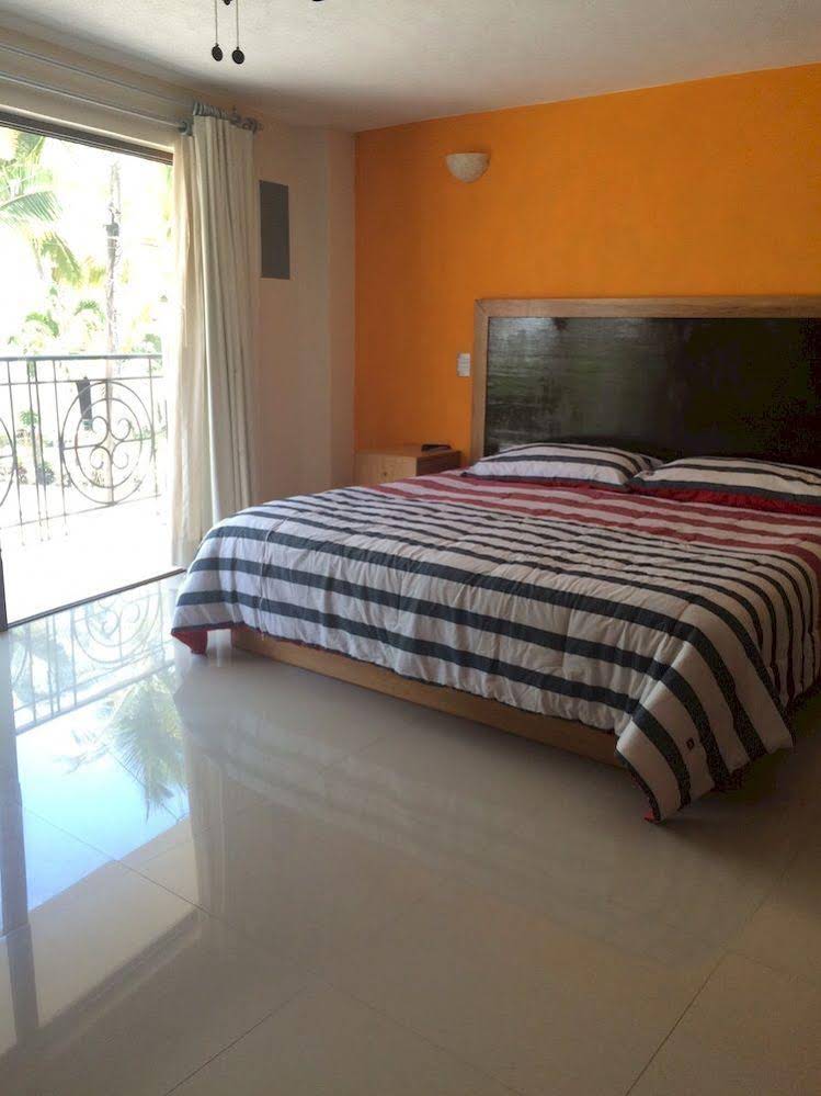 Hotel & Suites Malecon Sunset