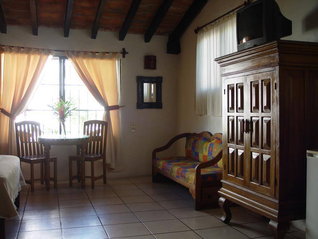 La Terraza Inn