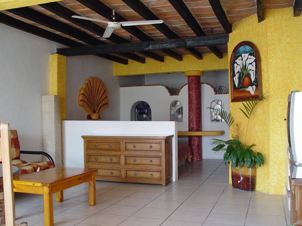 La Terraza Inn