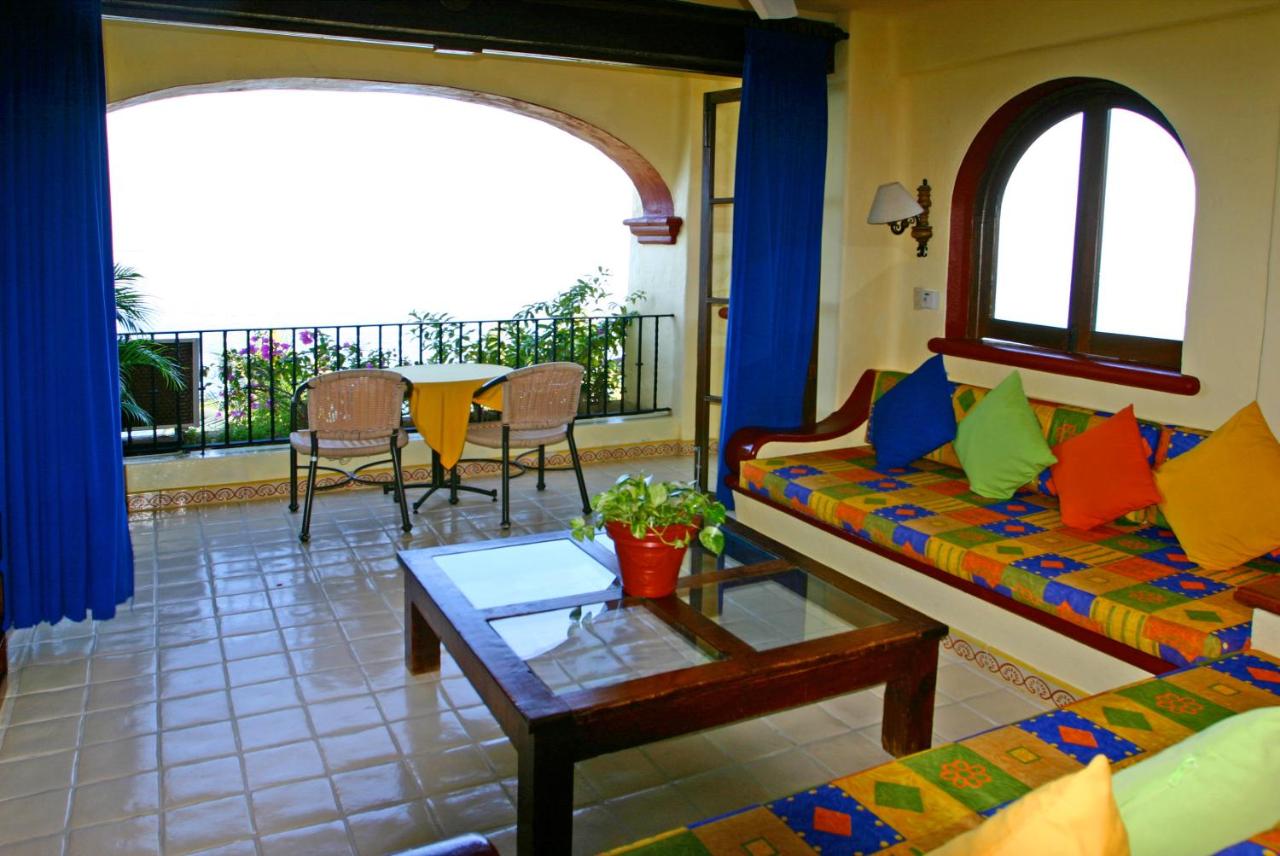 Lindo Mar Resort