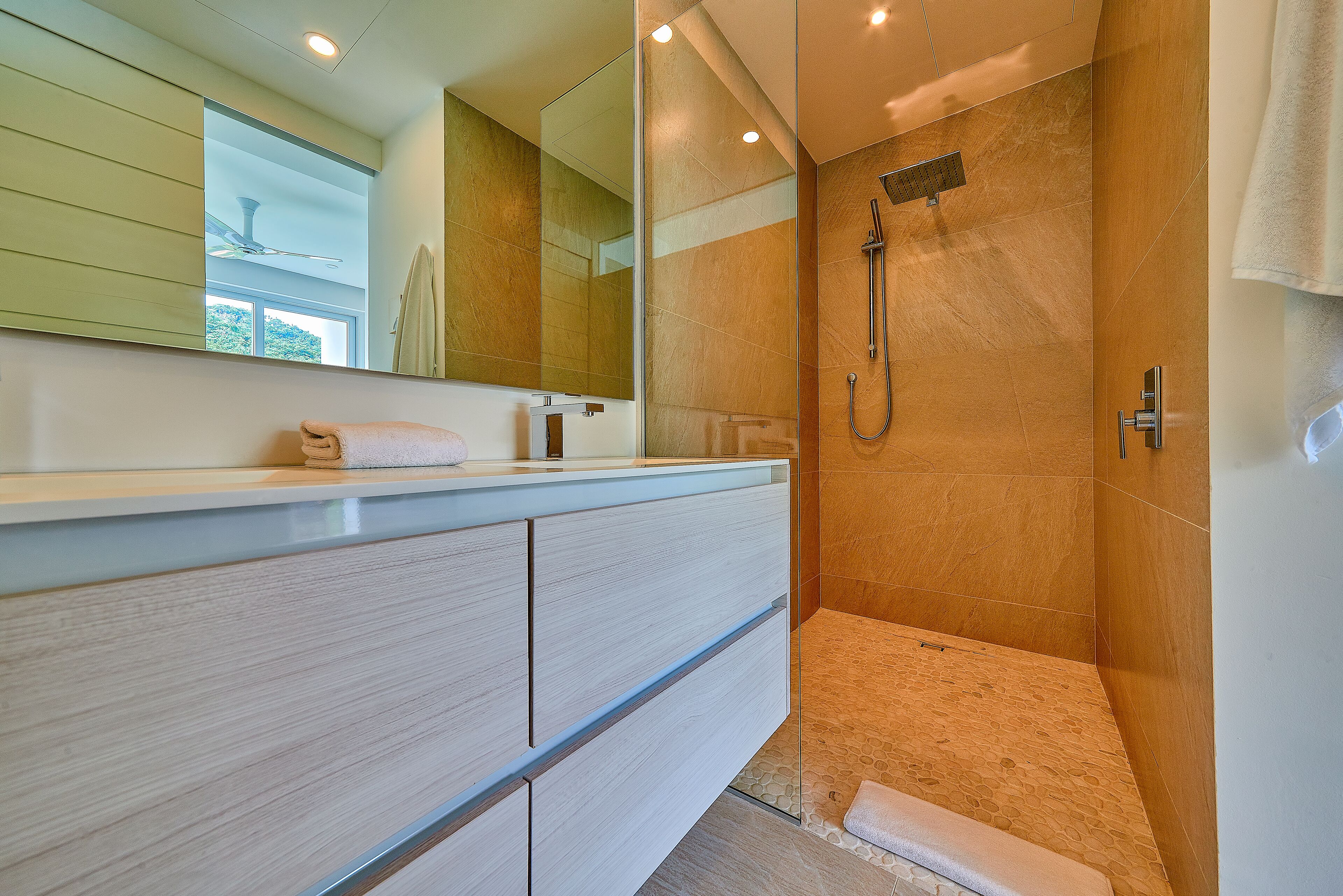 Maxwell Residences At Orchid