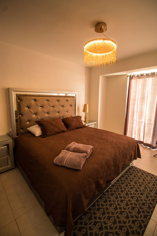 Niza Five Luxury Beach Apartments