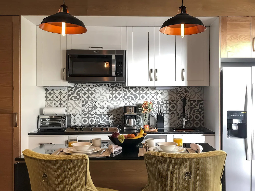 Pinnacle Resorts 179