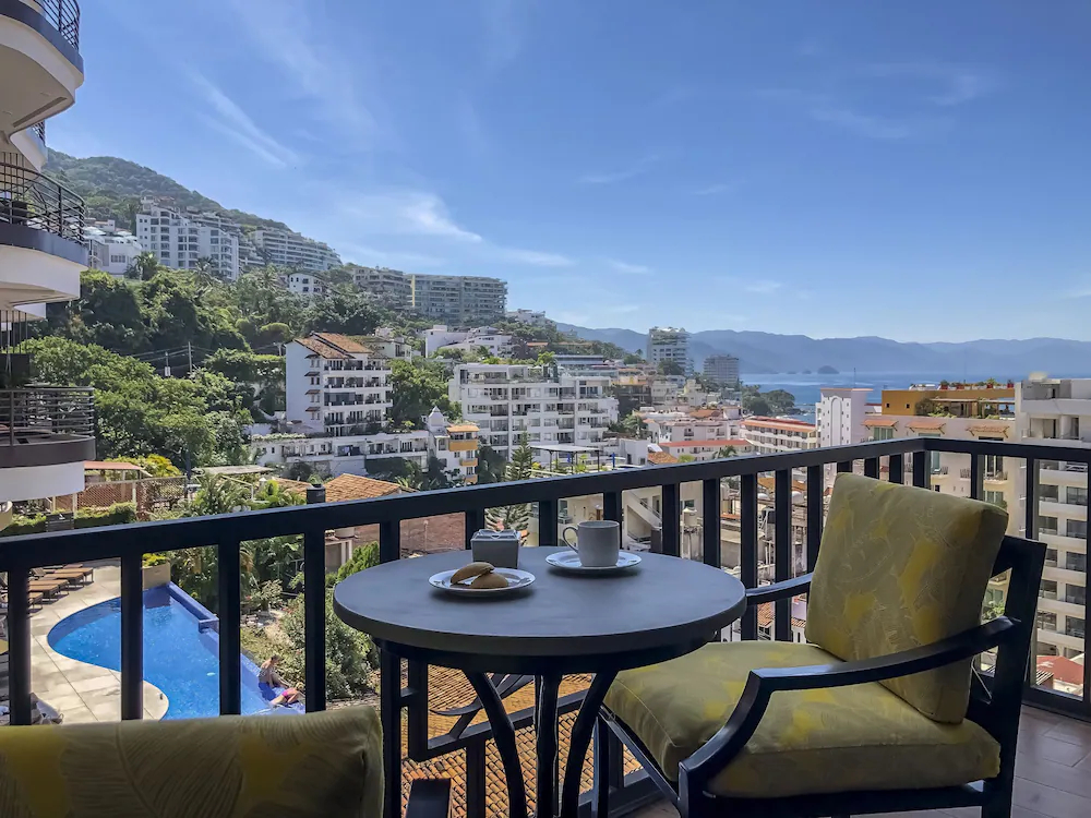 Pinnacle Resorts 179