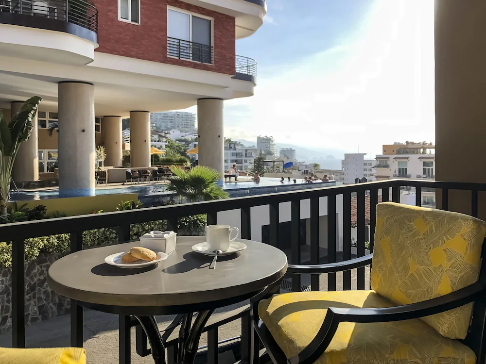 Pinnacle Resorts 179