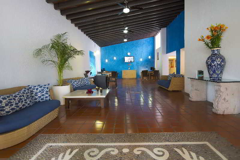 Plaza Pelicanos Club Beach Resort