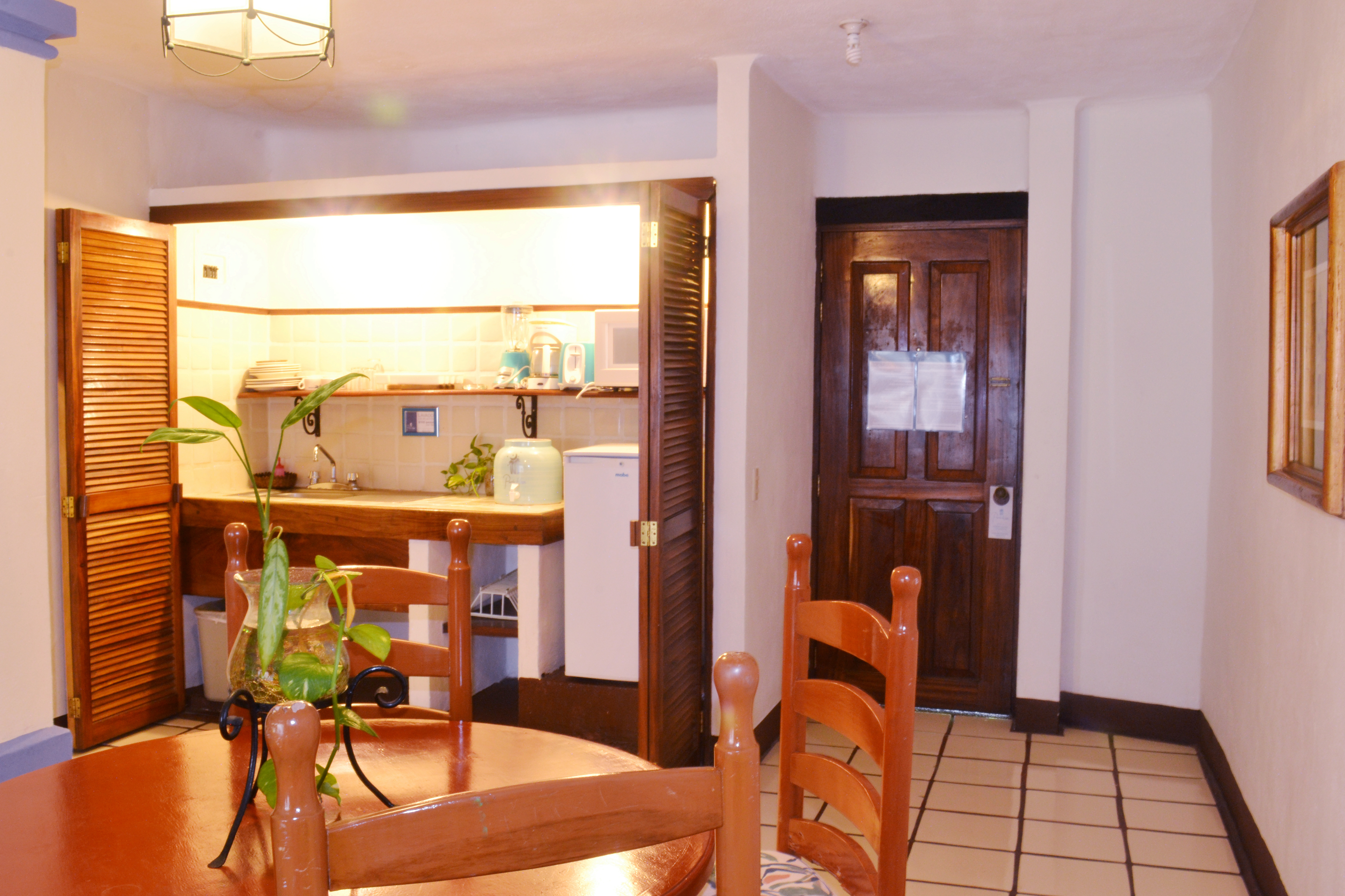 Puerto De Luna Pet Friendly & Family Suites