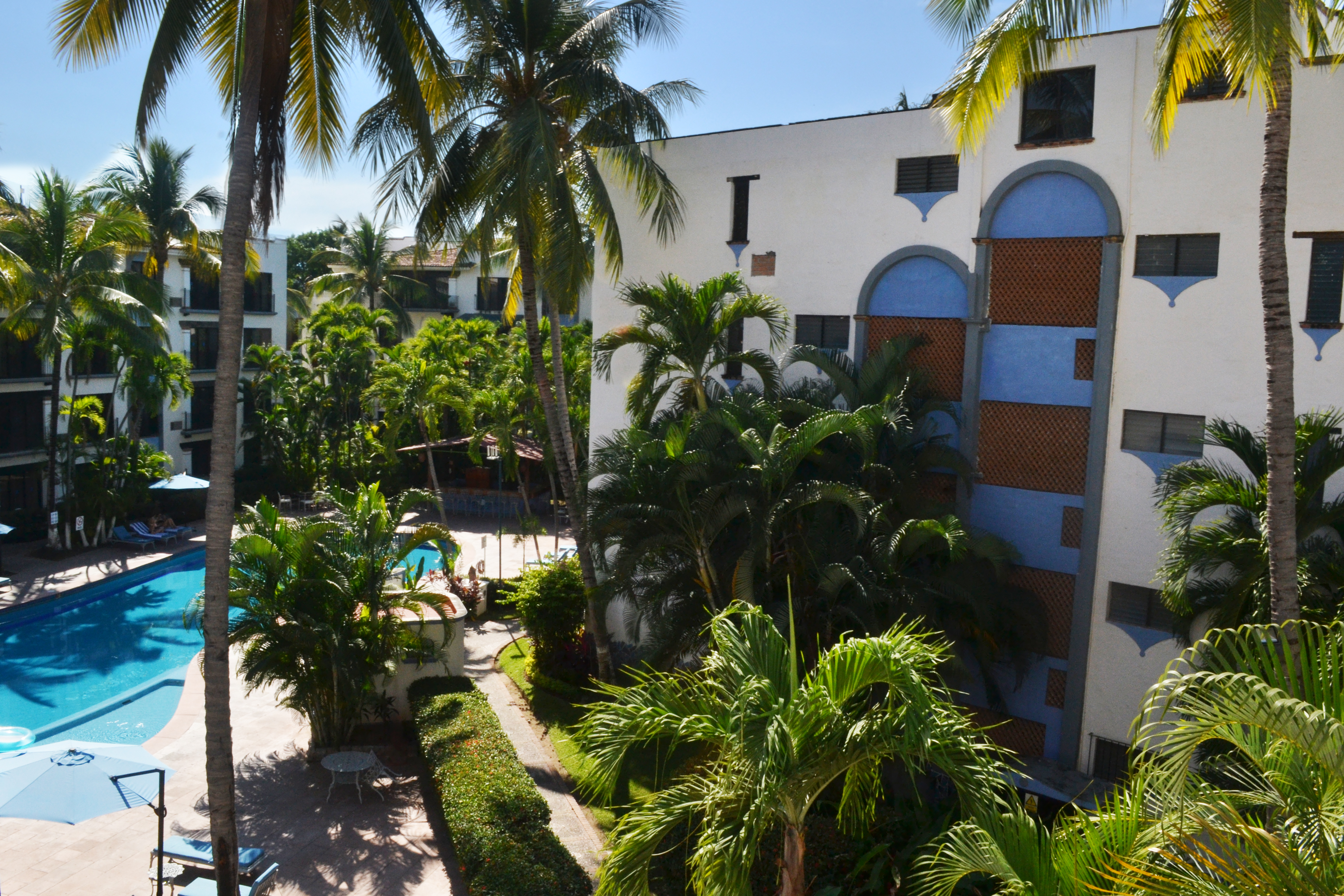 Puerto De Luna Pet Friendly & Family Suites
