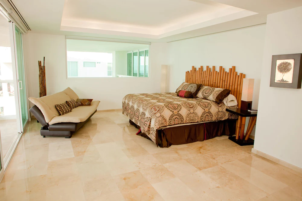 Shangri La Penthouses by Cheap Getaway