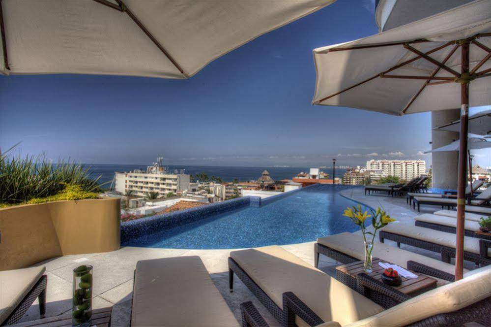 Pinnacle Resorts 180