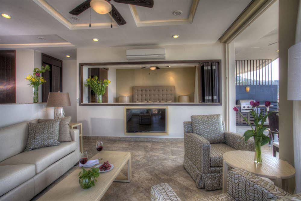 Pinnacle Resorts 180