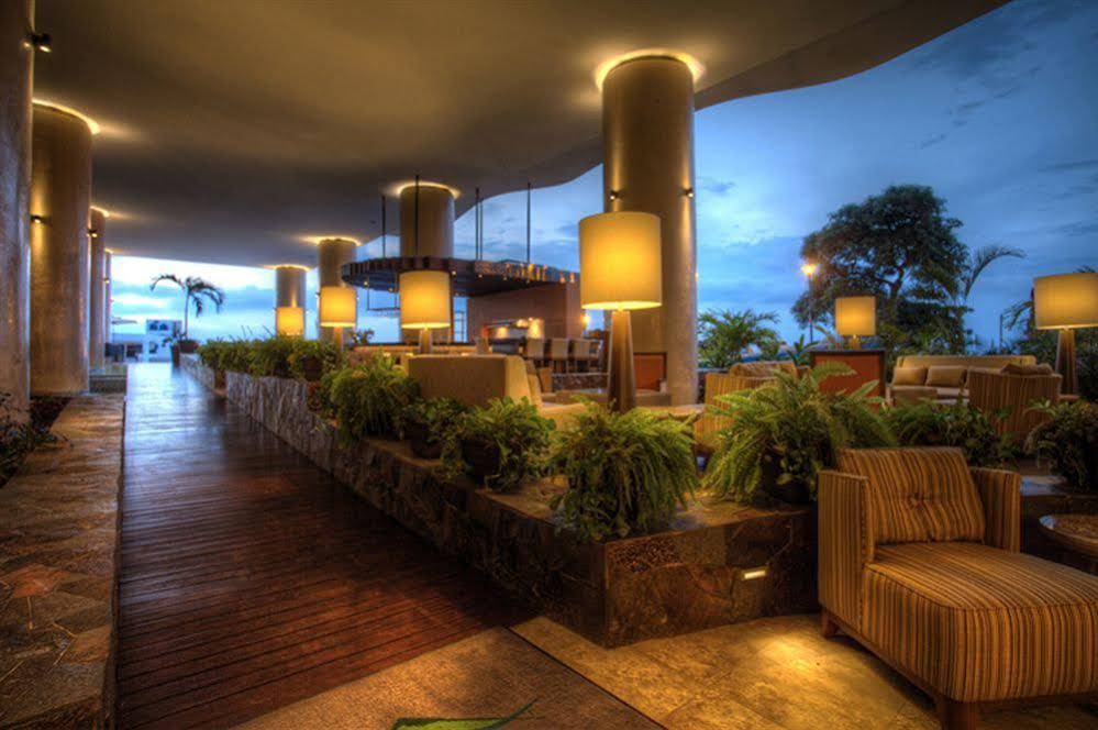 Pinnacle Resorts 180
