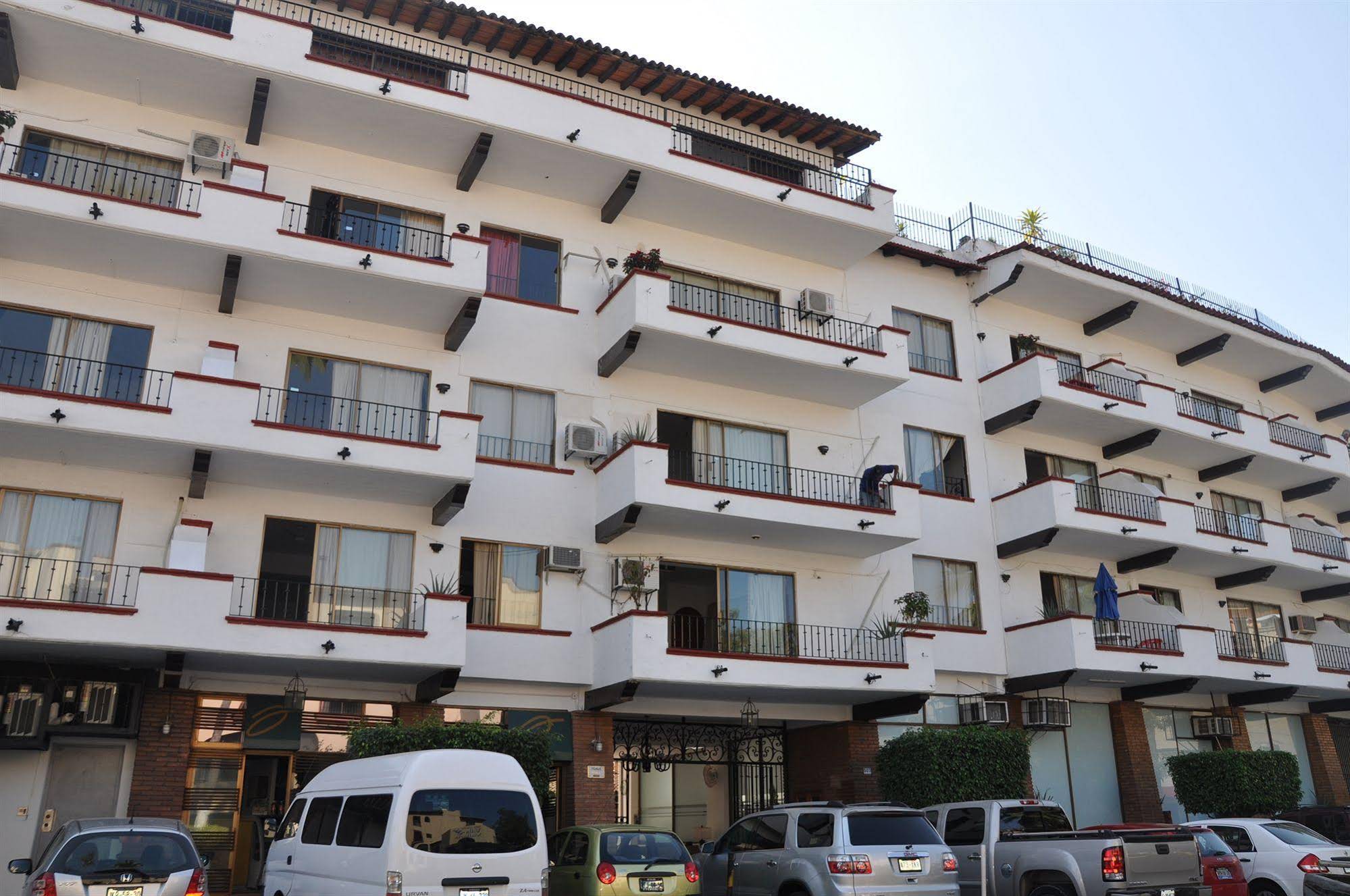 Suites Mar Elena