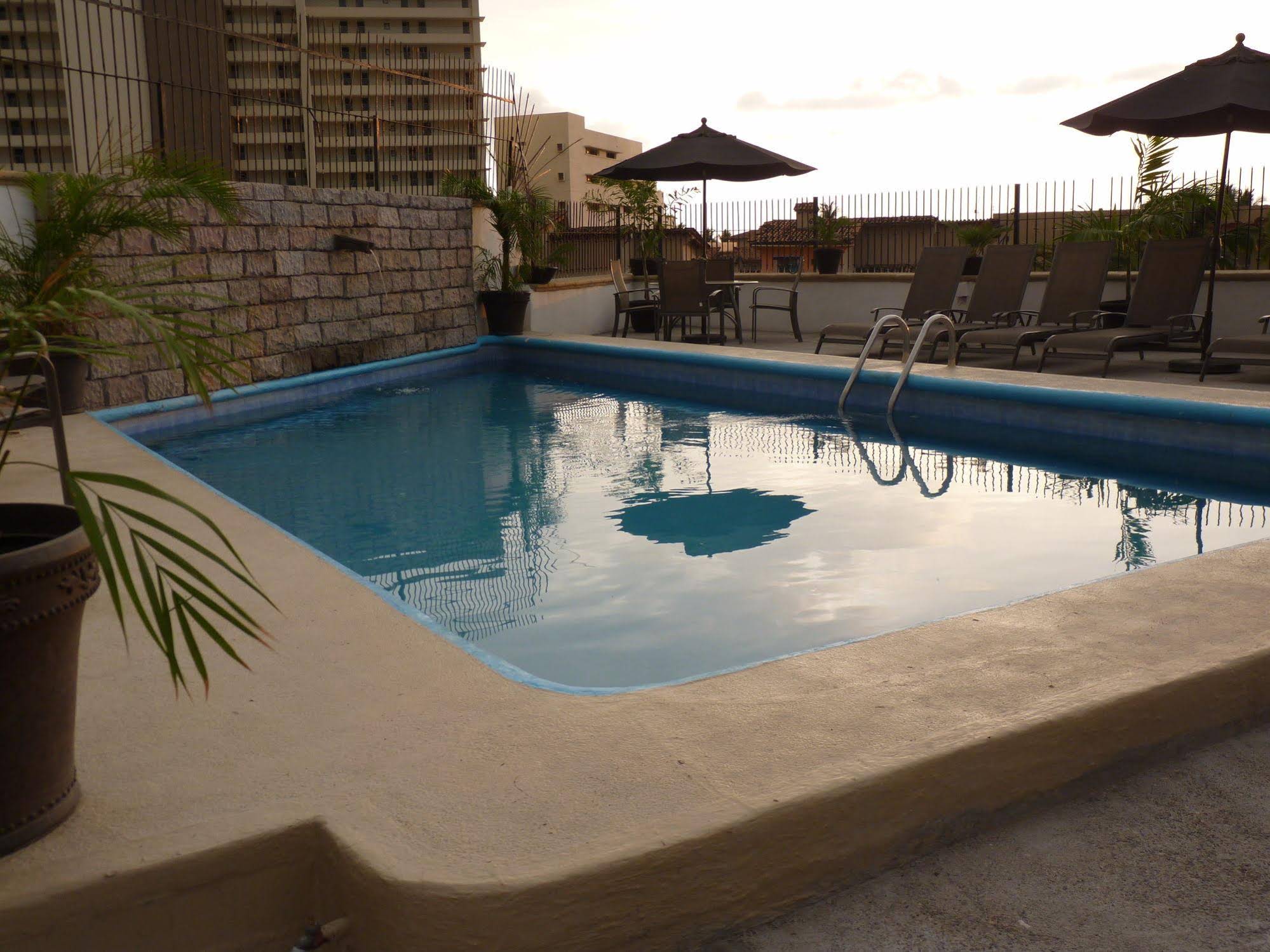 Suites Mar Elena