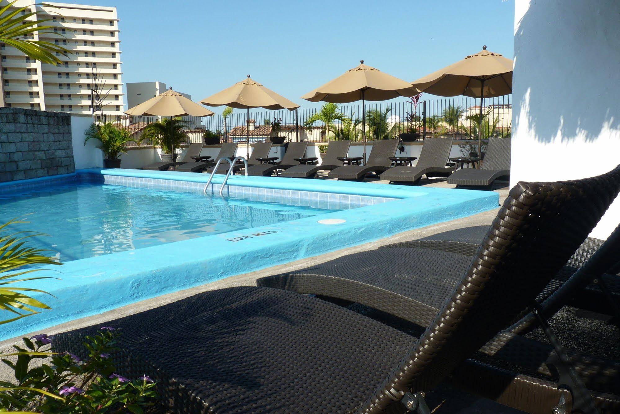 Suites Mar Elena