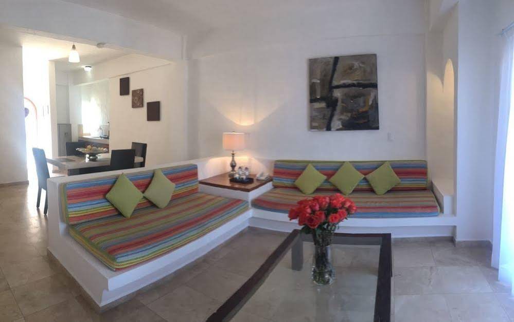 Suites Mar Elena
