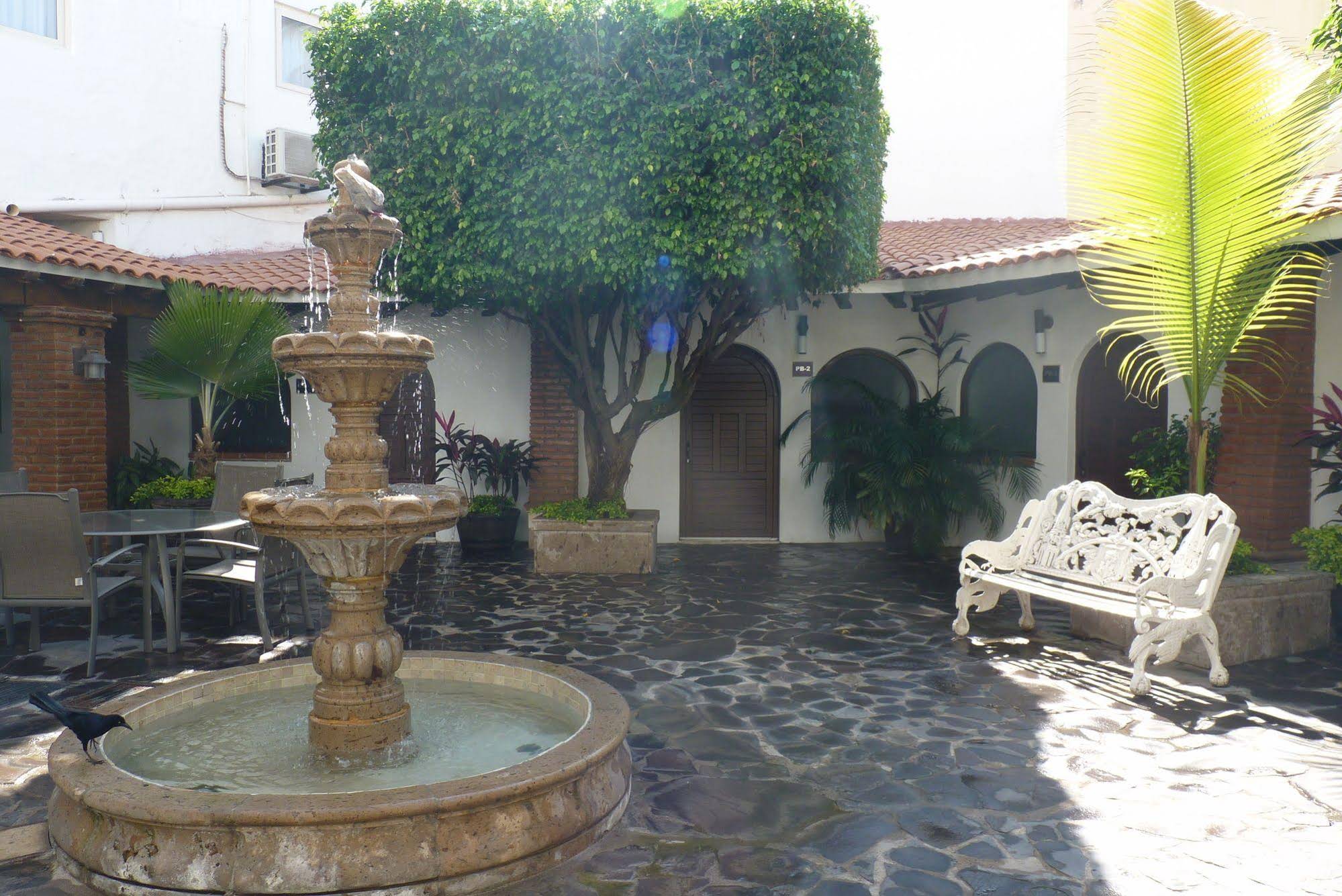Suites Mar Elena