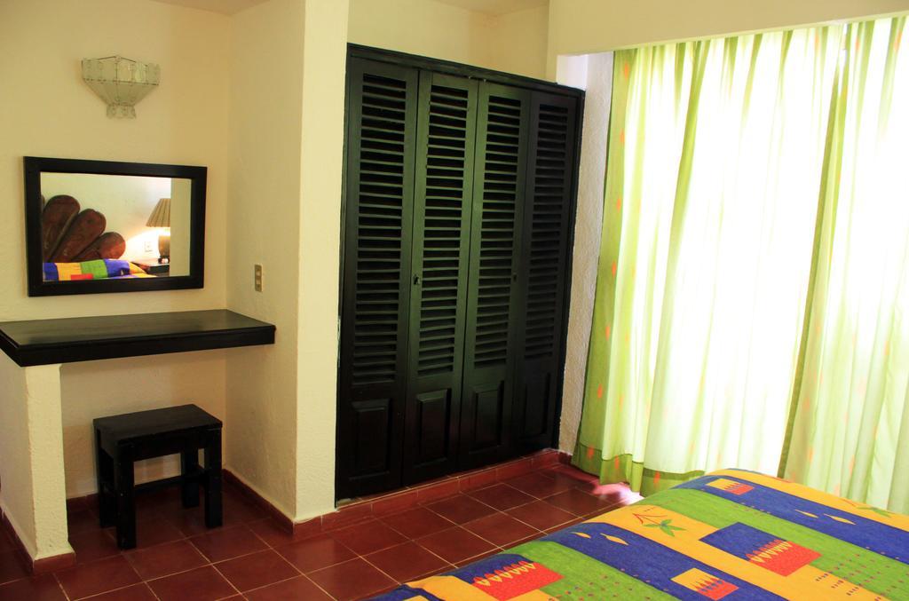 Suites Plaza del Río