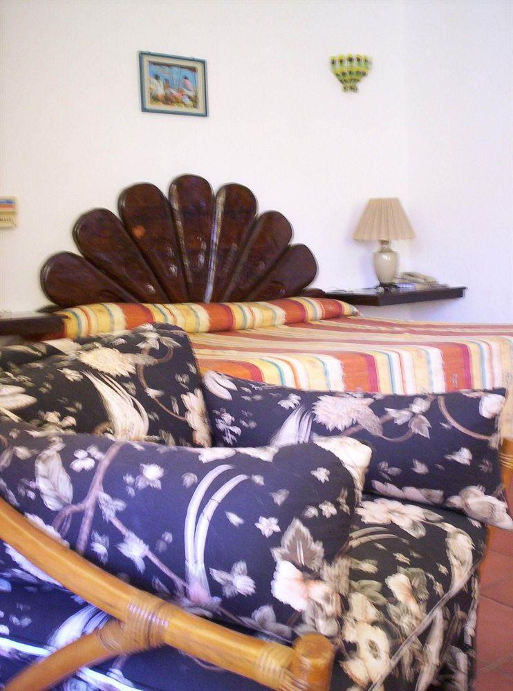 Suites Plaza del Río