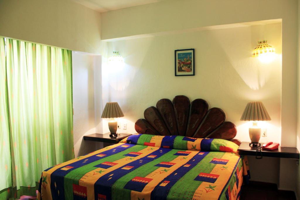 Suites Plaza del Río