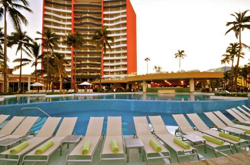 Sunset Plaza Beach Resort