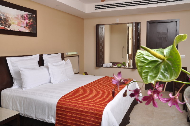 Sunset Plaza Beach Resort