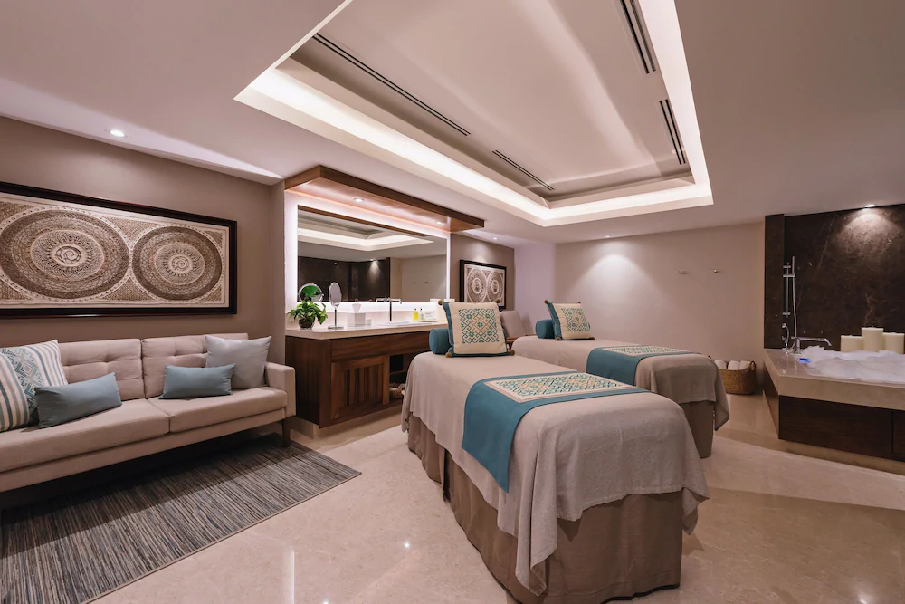 The Club at Sheraton Buganvilias