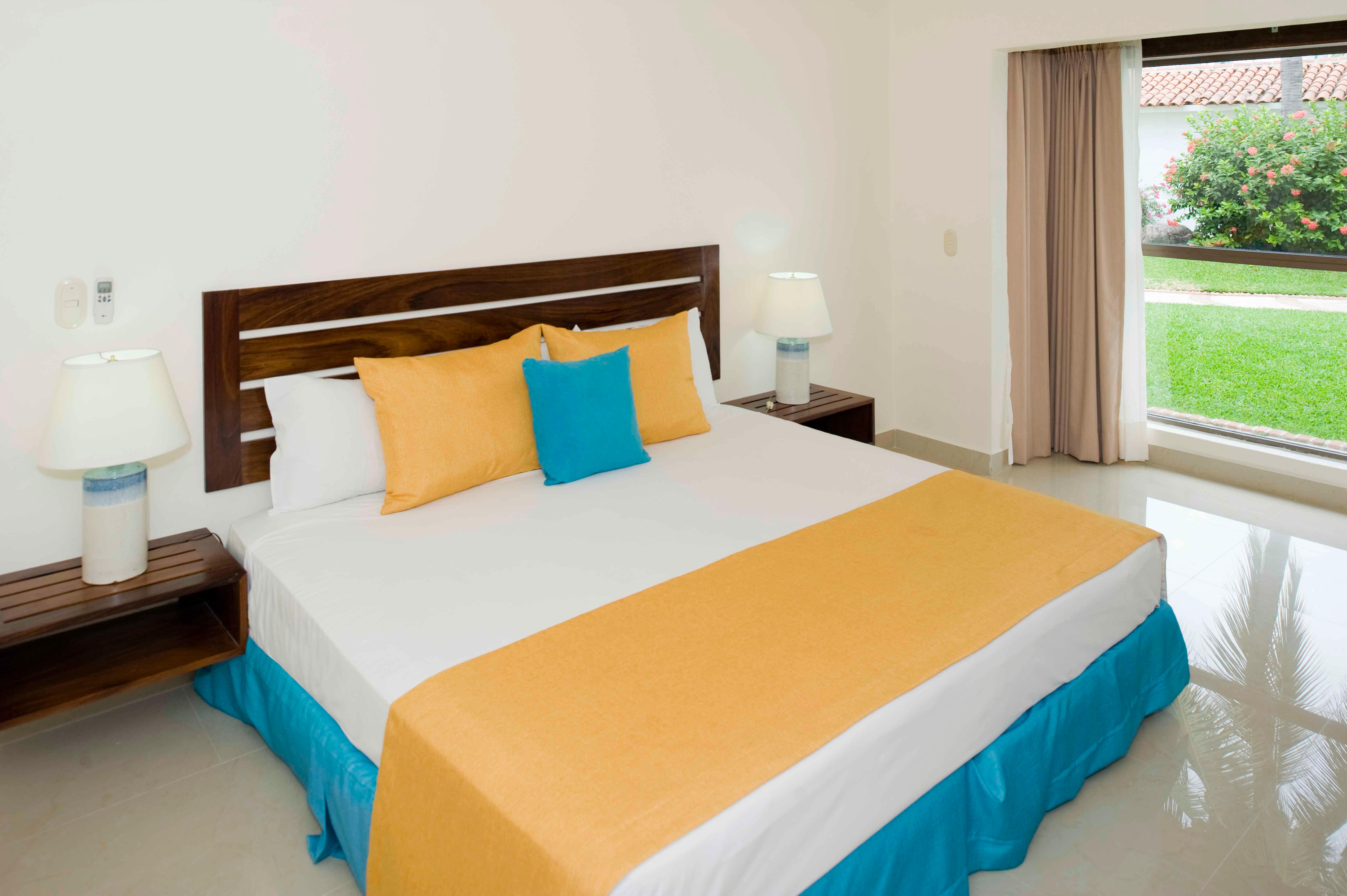 Vamar Vallarta Marina & Beach Resort