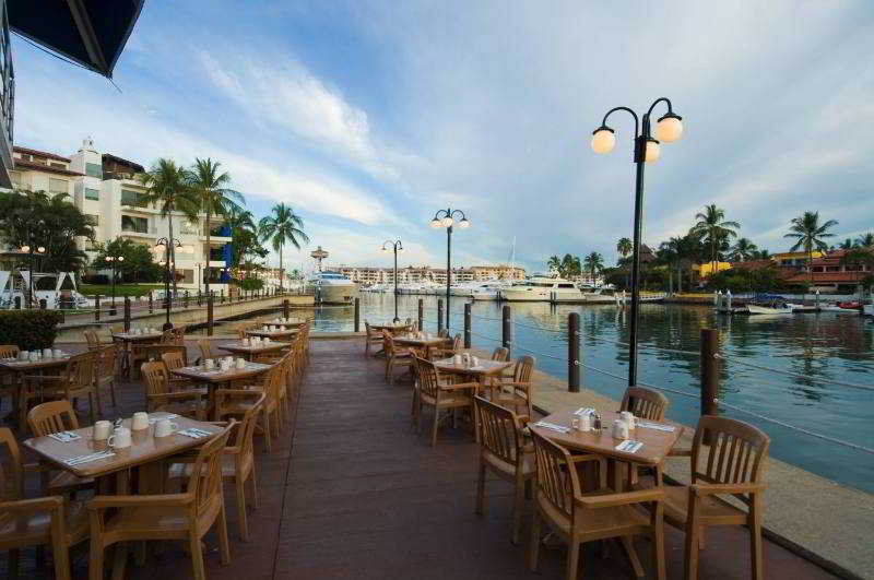 Vamar Vallarta Marina & Beach Resort