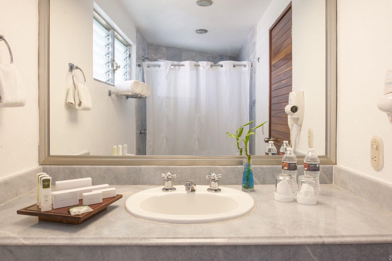 Vamar Vallarta Marina & Beach Resort