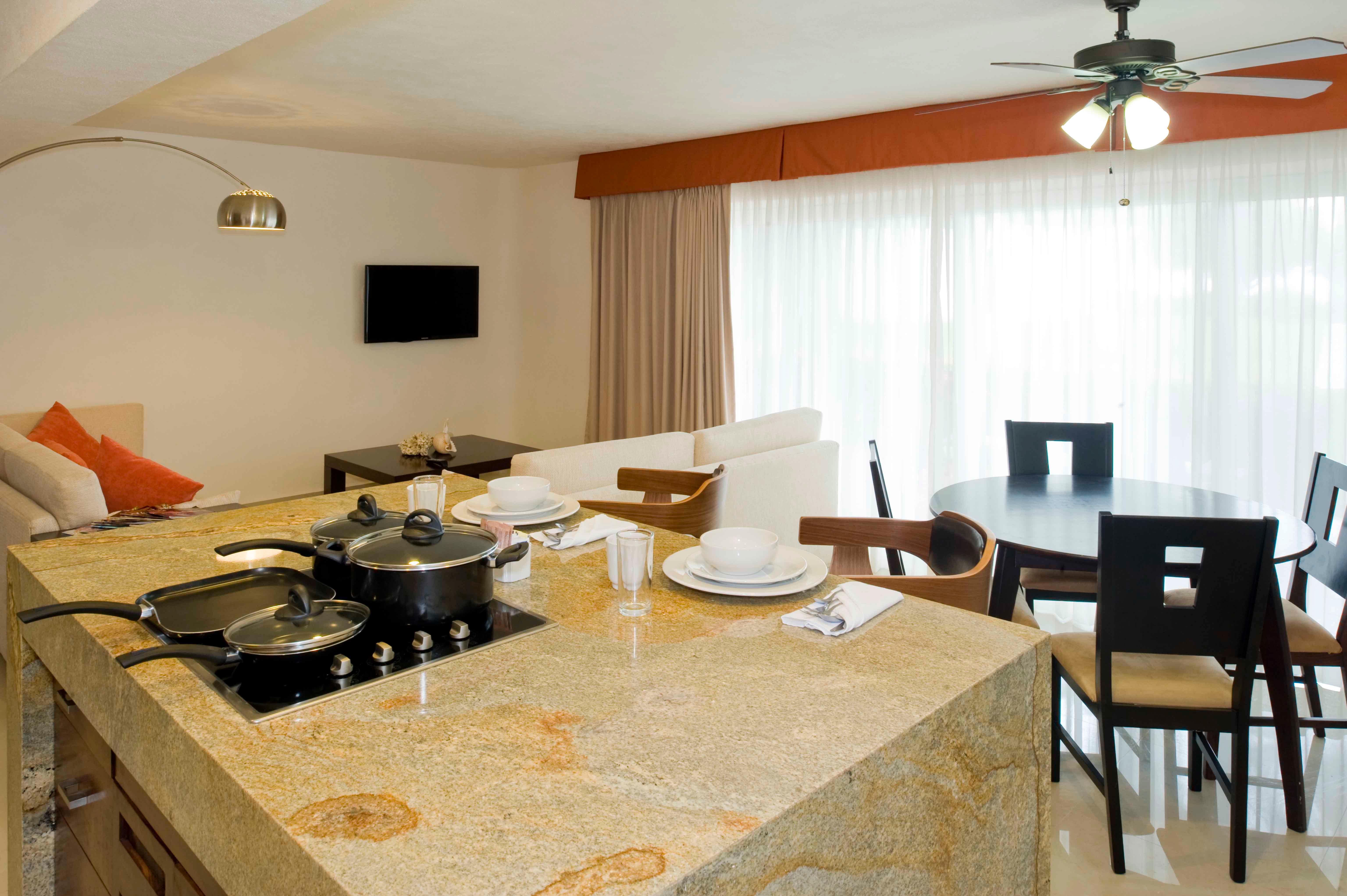 Vamar Vallarta Marina & Beach Resort