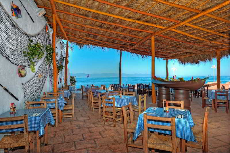 Vamar Vallarta Marina & Beach Resort